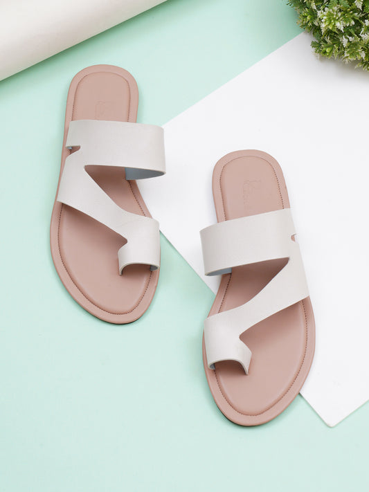 Ecru Z-Cut Toe Loop Flat- White