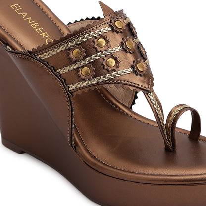 Svarnika Kohlapuri Wedge Heel - Antique