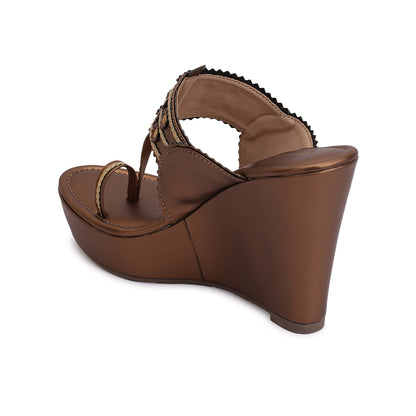 Svarnika Kohlapuri Wedge Heel - Antique