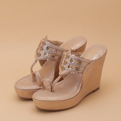 Padmika Kohlapuri Wedge Heel - Rose Gold