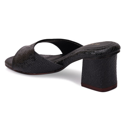 Ravenwood Textured Toe Ring Block Heel- Black