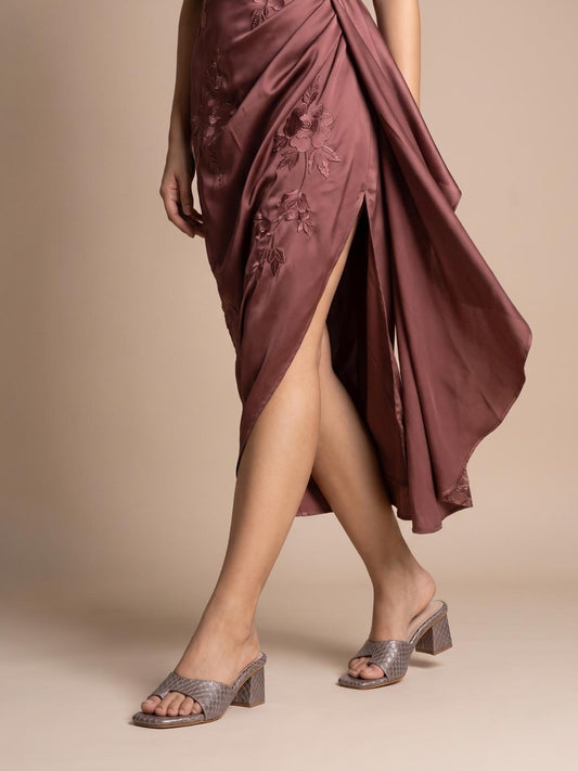 Driftwood Textured Toe Ring Block Heel- Grey